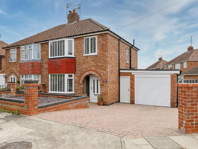 House for sale in Holgate, High Field