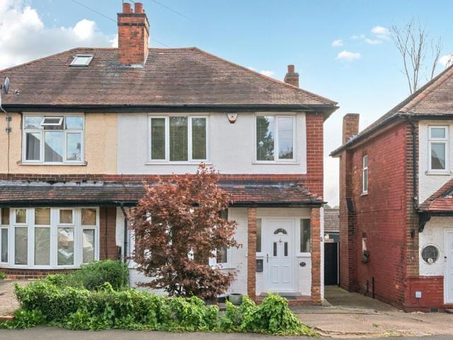 House for sale in Wollaton, City of Nottingham
