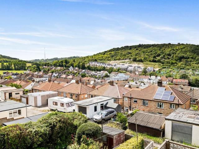 House for sale in Ash, Kent