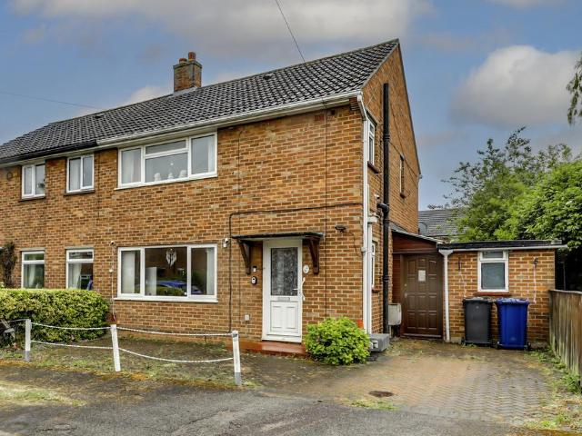 House for sale in Barnwell, Arbury