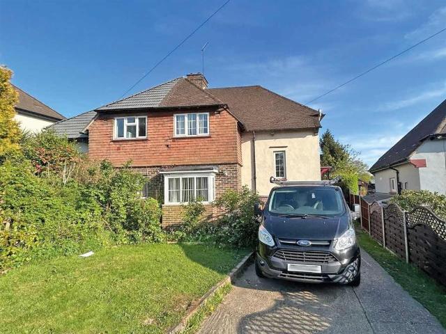 House for sale in Oxted, Hillview
