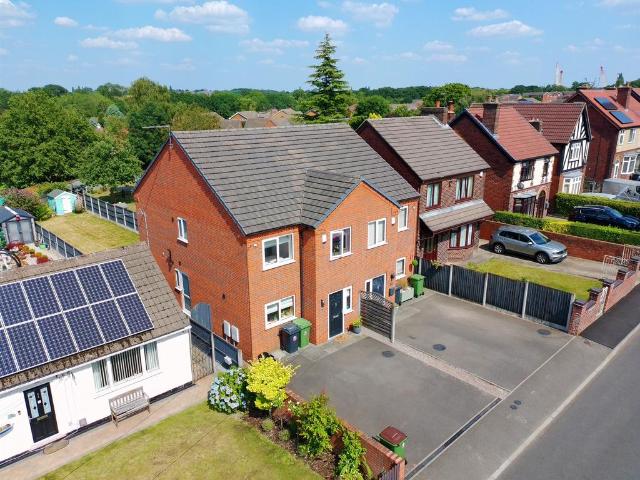 House for sale in Kedleston, East Midlands