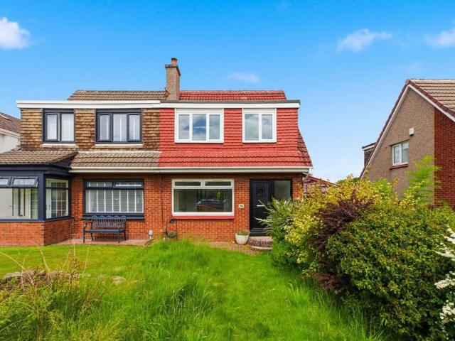 House for sale in Hawkhead, Glenburn