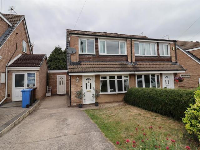 House for sale in Chapeltown, South Yorkshire