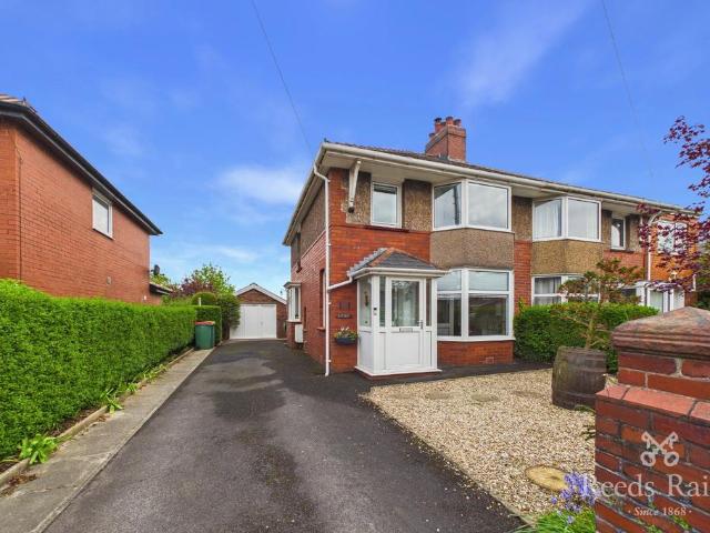 House for sale in Barton, Higher Bartle