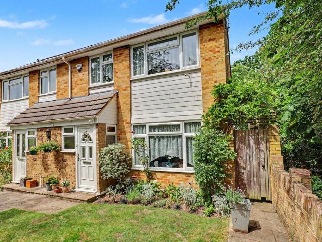 House for sale in Blackhills, Surrey