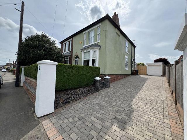 House for sale in Egginton, East Midlands