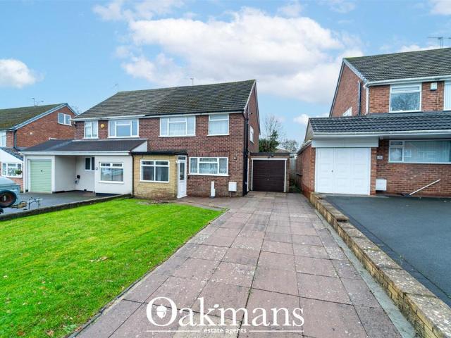 House for sale in Bromsgrove, Worcestershire