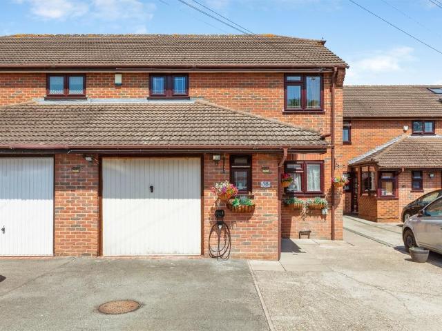 House for sale in Slough
