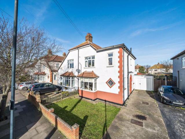 House for sale in New Eltham, Greater London