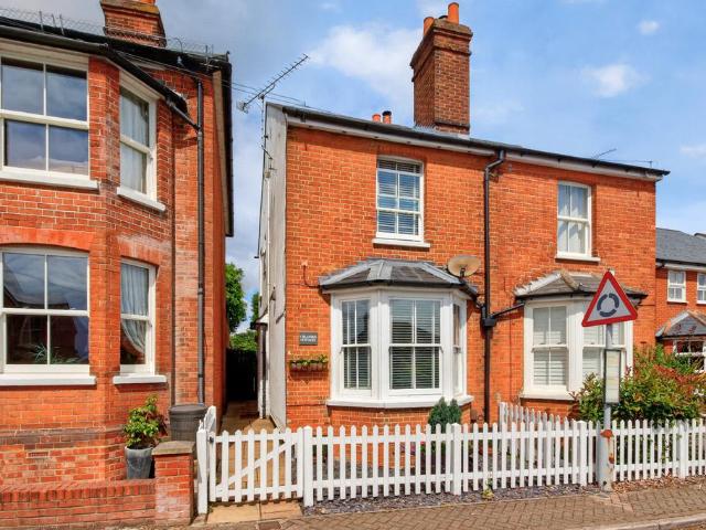 House for sale in Binfield