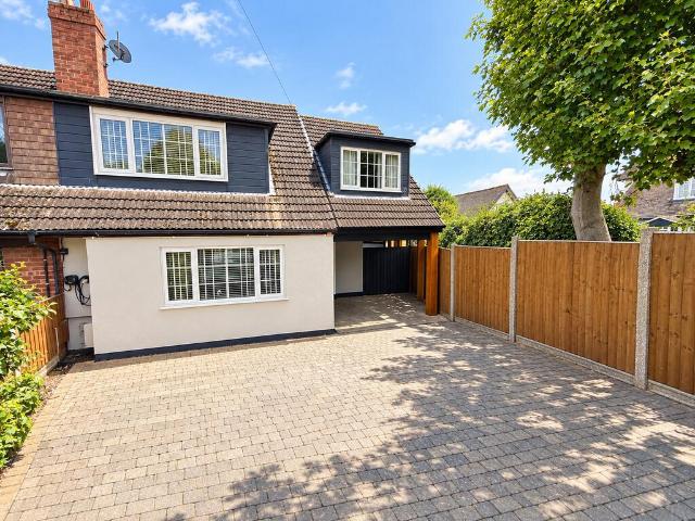 House for sale in Blackfordby, North West Leicestershire