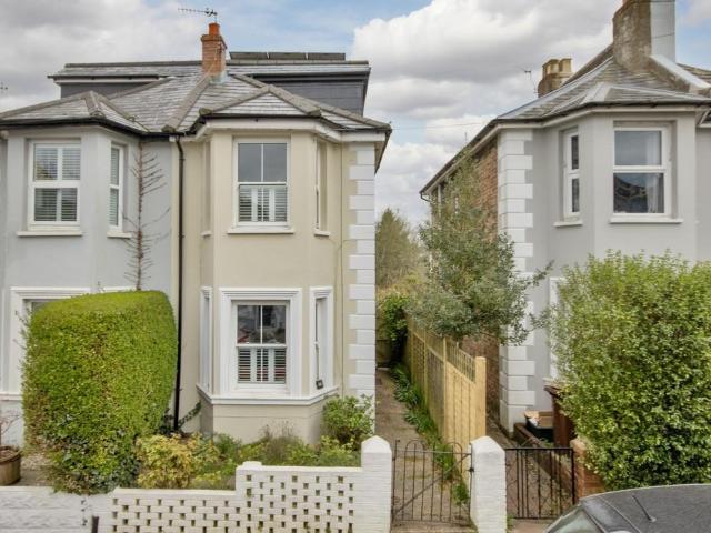 House for sale in St James, Sandown Park