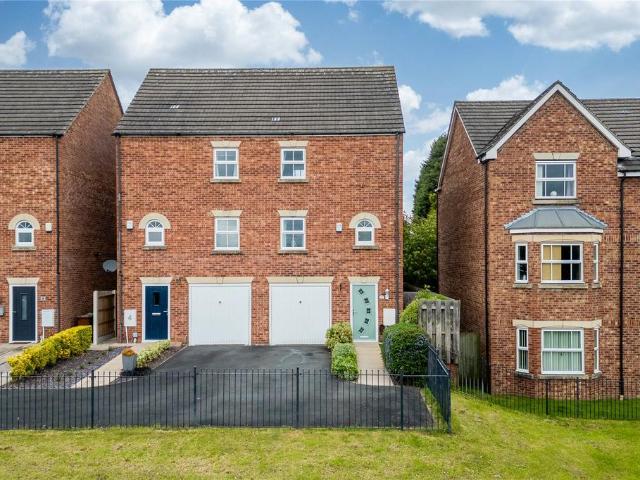 House for sale in Hemsworth, West Yorkshire