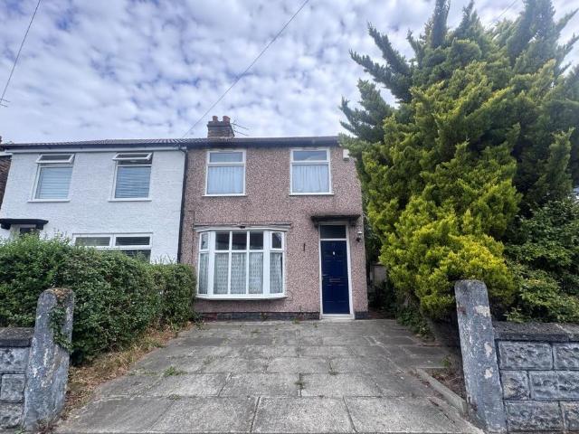 House for sale in Calderstones