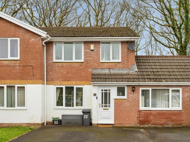 House for sale in Pontardawe, Pontardawe, Clydach