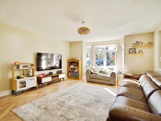 House for sale in Greater London