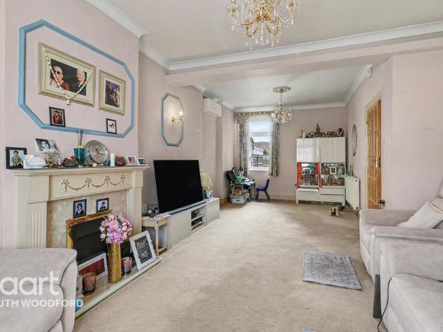 House for sale in South Woodford, Greater London