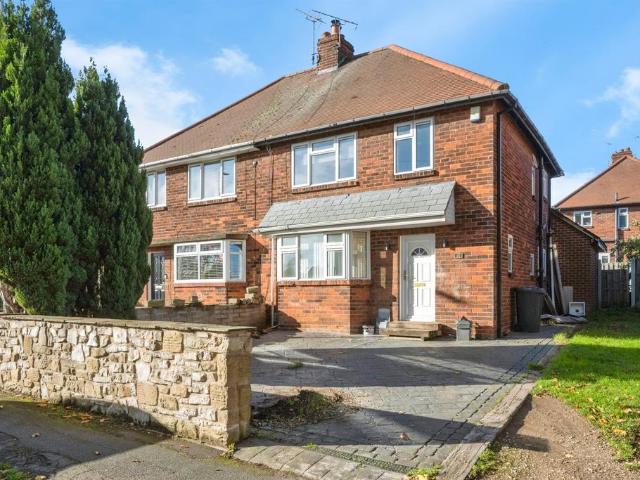 House for sale in Woodlands, South Yorkshire