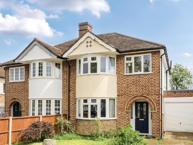 House for sale in Horn Park, Greater London