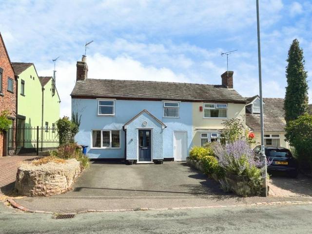 House for sale in Beamhurst, Staffordshire
