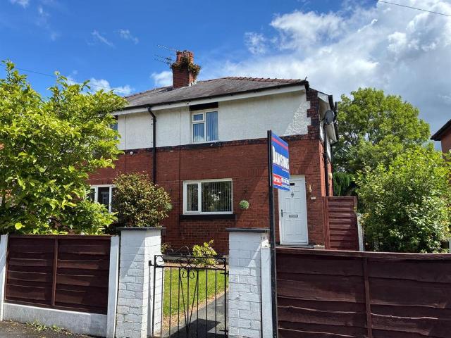 House for sale in Dukinfield, Tameside
