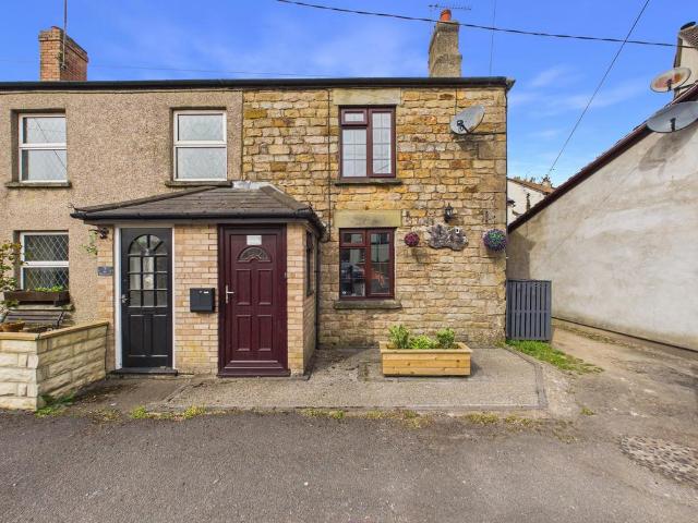 House for sale in Bromsberrow Heath, Gloucestershire