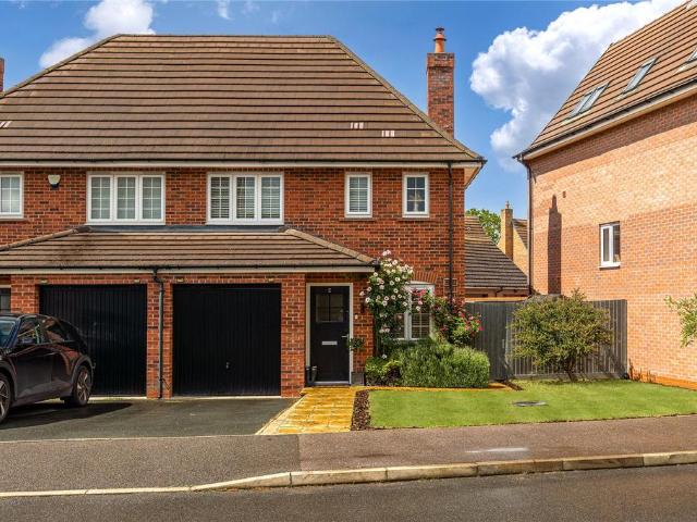 House for sale in Hanson Reach, Bedford