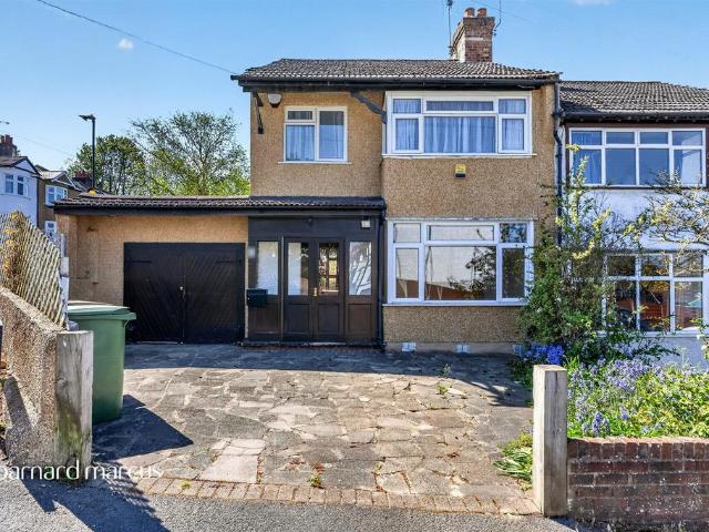 House for sale in Carshalton Beeches, Greater London