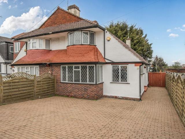 House for sale in London Borough of Lewisham, Greater London