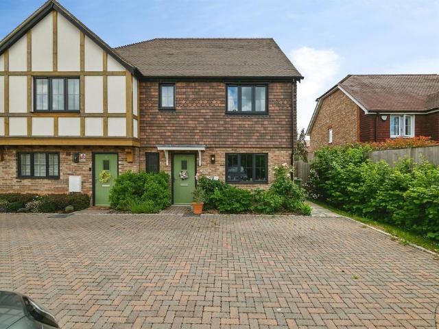 House for sale in Midway, Kent