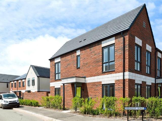 House for sale in Haddon, East Midlands