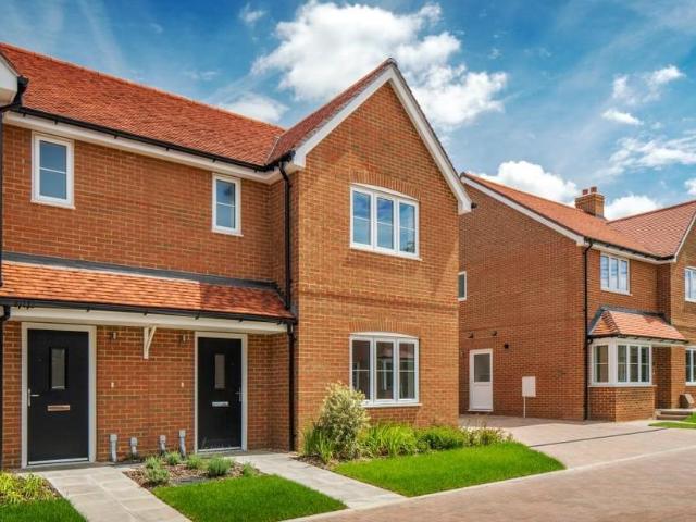 House for sale in Alderbrook, Cross In Hand