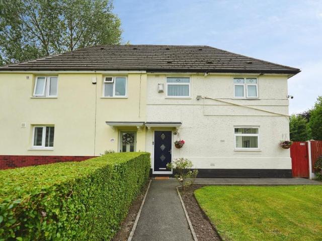 House for sale in Northern Moor, Manchester