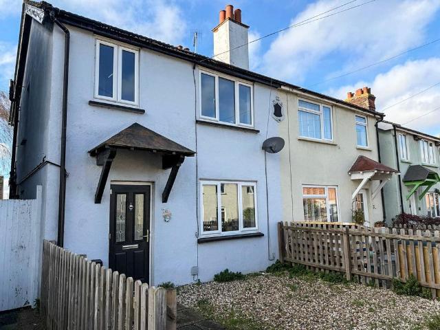 House for sale in Mistley, Dale Hill
