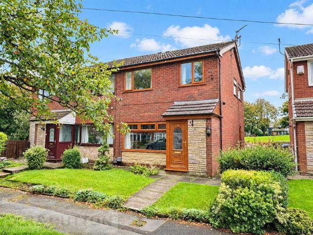 House for sale in Wardle, Rochdale