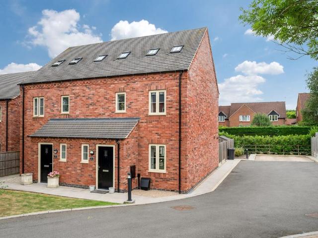 House for sale in Broughton and Old Dalby, Brentingby