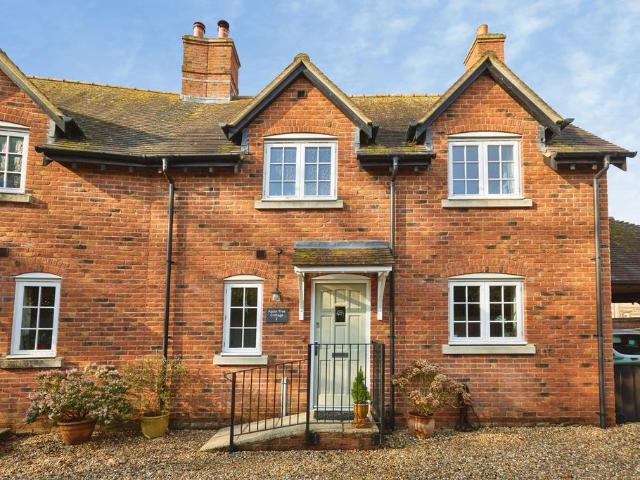 House for sale in Iwerne Minster, East Dorset