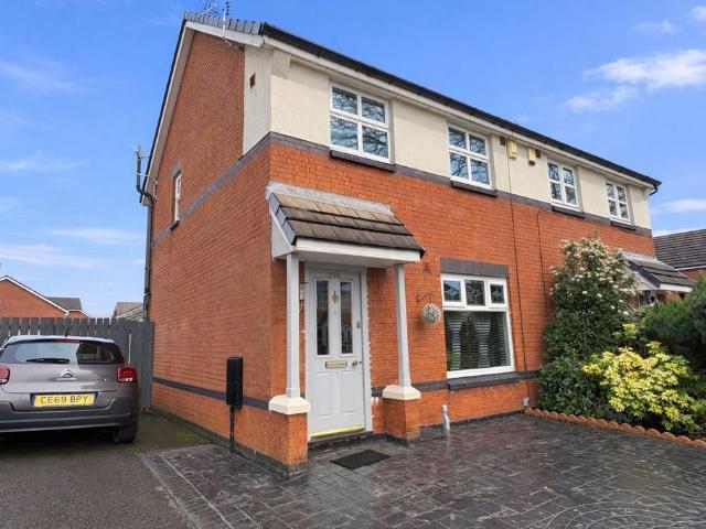 House for sale in Bedford, Wigan