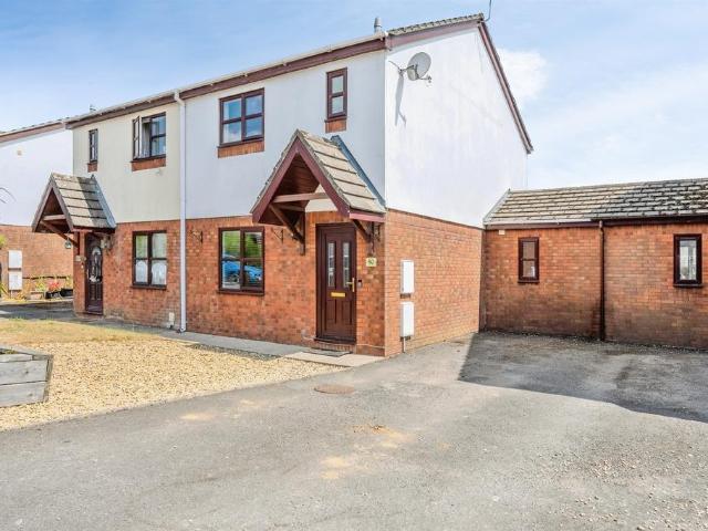 House for sale in Bromsberrow Heath, Gloucestershire