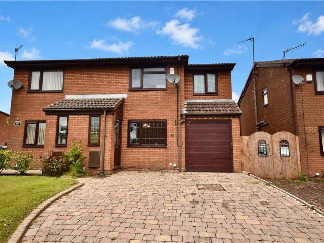 House for sale in Shaw and Crompton, Pendock