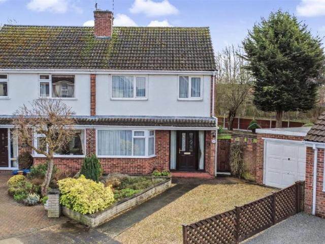 House for sale in Caldermill, East Midlands