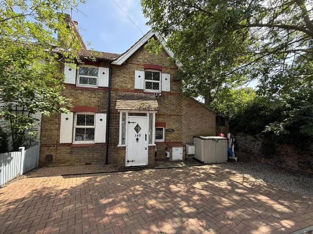 House for sale in Birchington, Acol