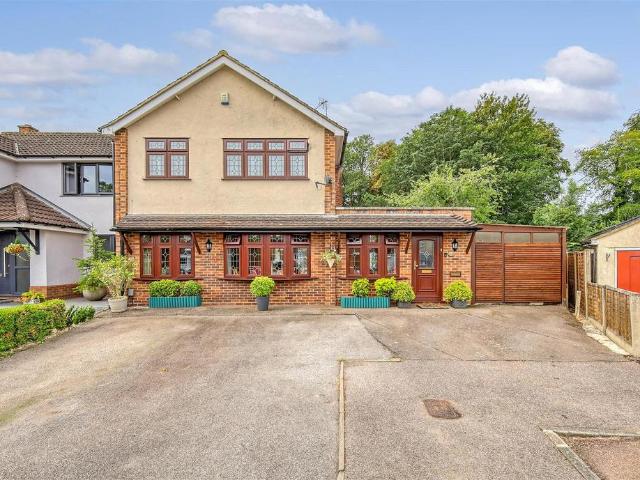 House for sale in Colliers End, Hertfordshire
