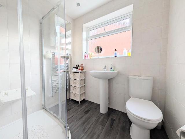 House for sale in Brentingby, Leicestershire