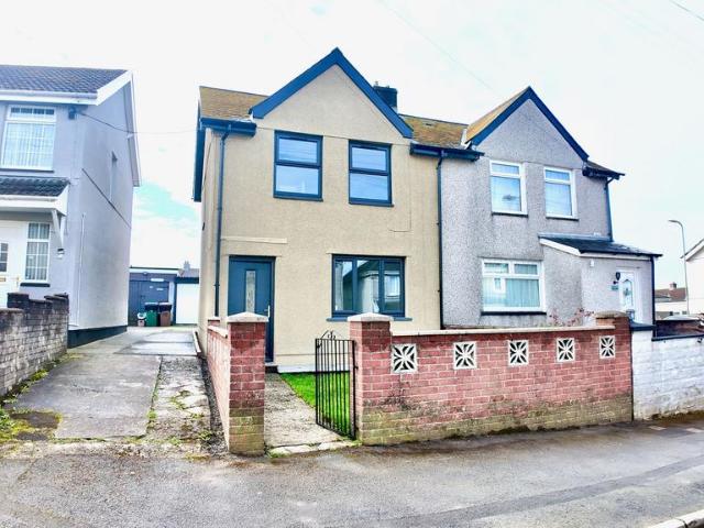 House for sale in Gilfach, Tir-y-berth