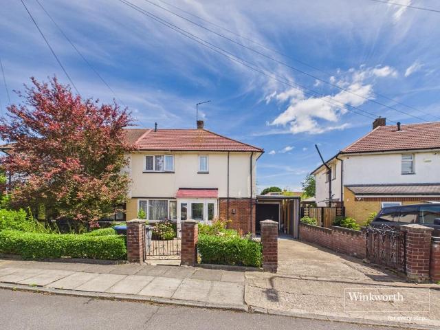 House for sale in Kingsbury, Greater London
