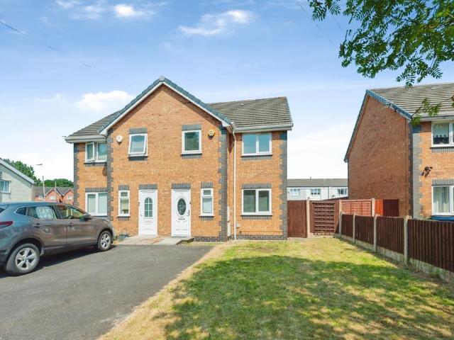 House for sale in Calderstones