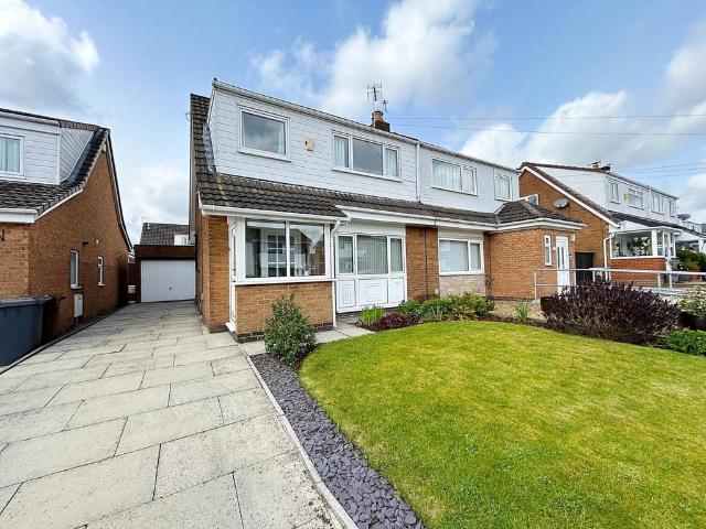 House for sale in Starling, Bury