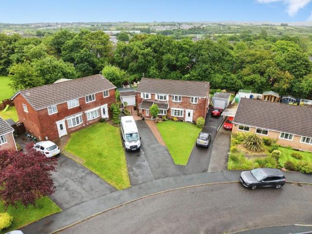 House for sale in Gorseinon, Wales